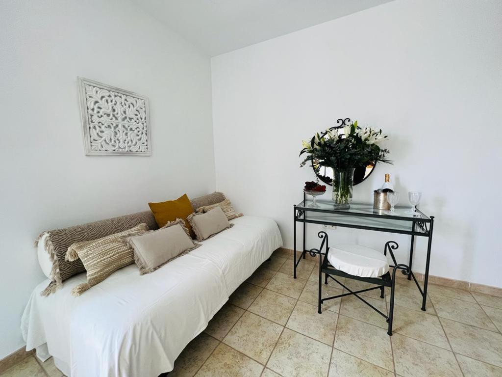 Hotel Montesion Luz Del Desierto Lucainena de las Torres Ngoại thất bức ảnh